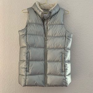 EUC cute silver puffer lined vest